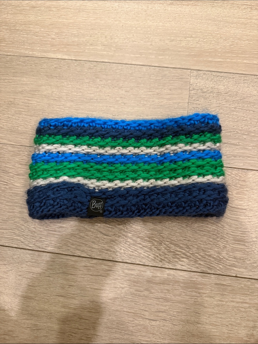 Buff knot headband worn once